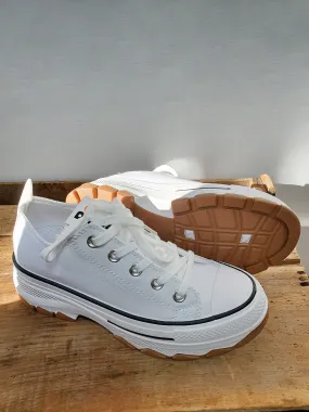 Refresh Sneakers- White