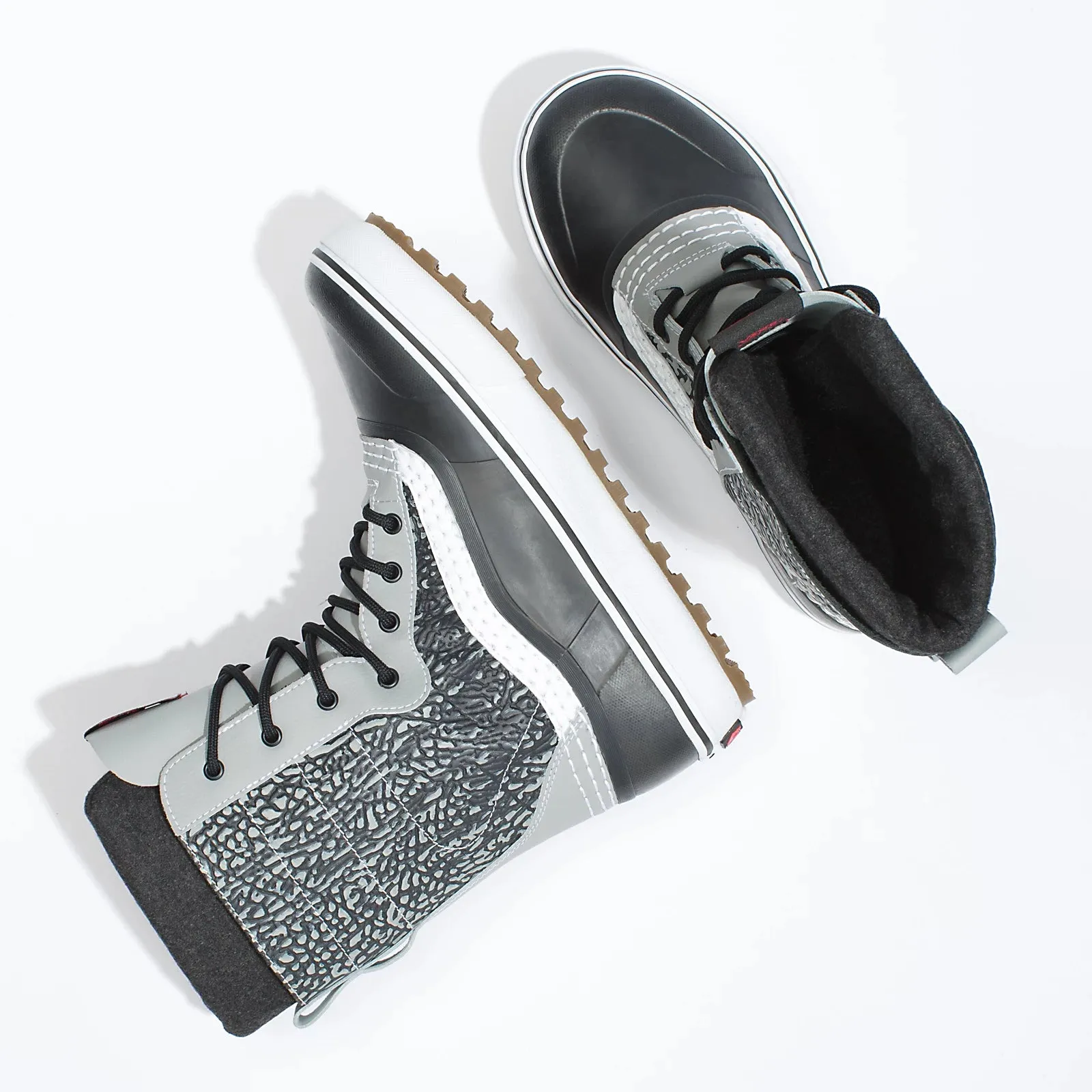 Vans Standard Snow MTE Boots